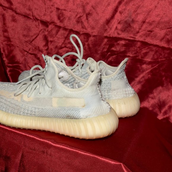 YEEZY Boost 350 V2 Cloud White (Reflective)